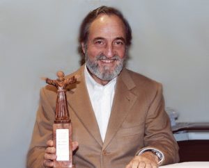 ARTICLES DE JOURNAUX